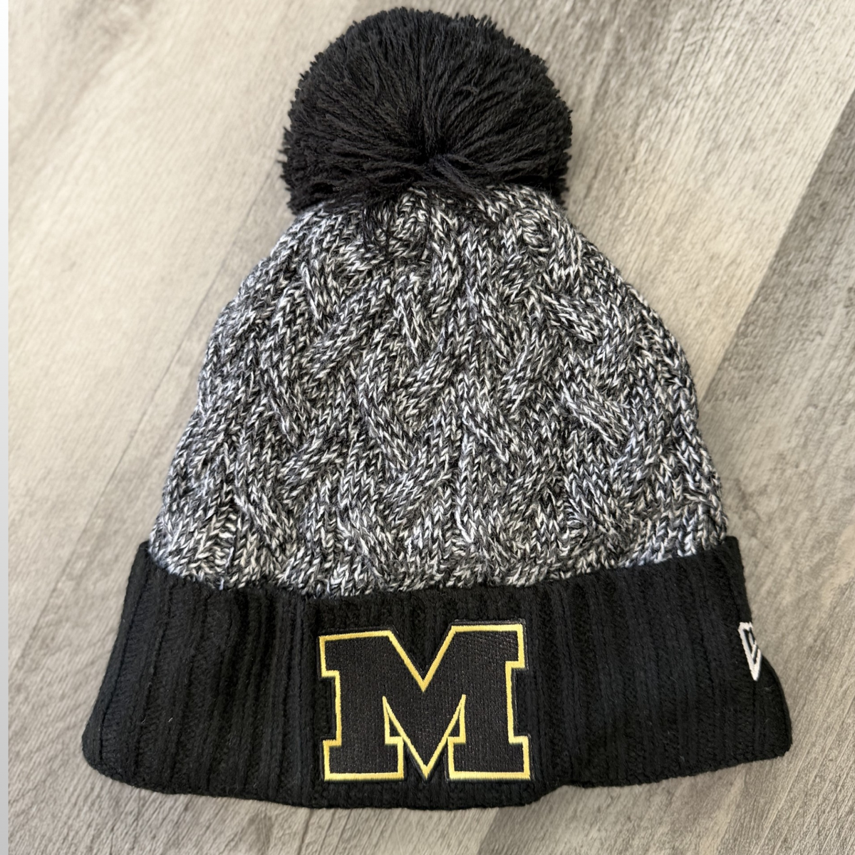New Era Knitted Meridian Beanie